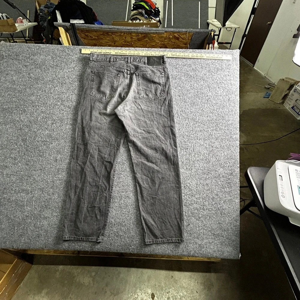 Calvin Klein Jeans Mens Size 36x32 Gray Straight Leg Faded Denim Casual Classic